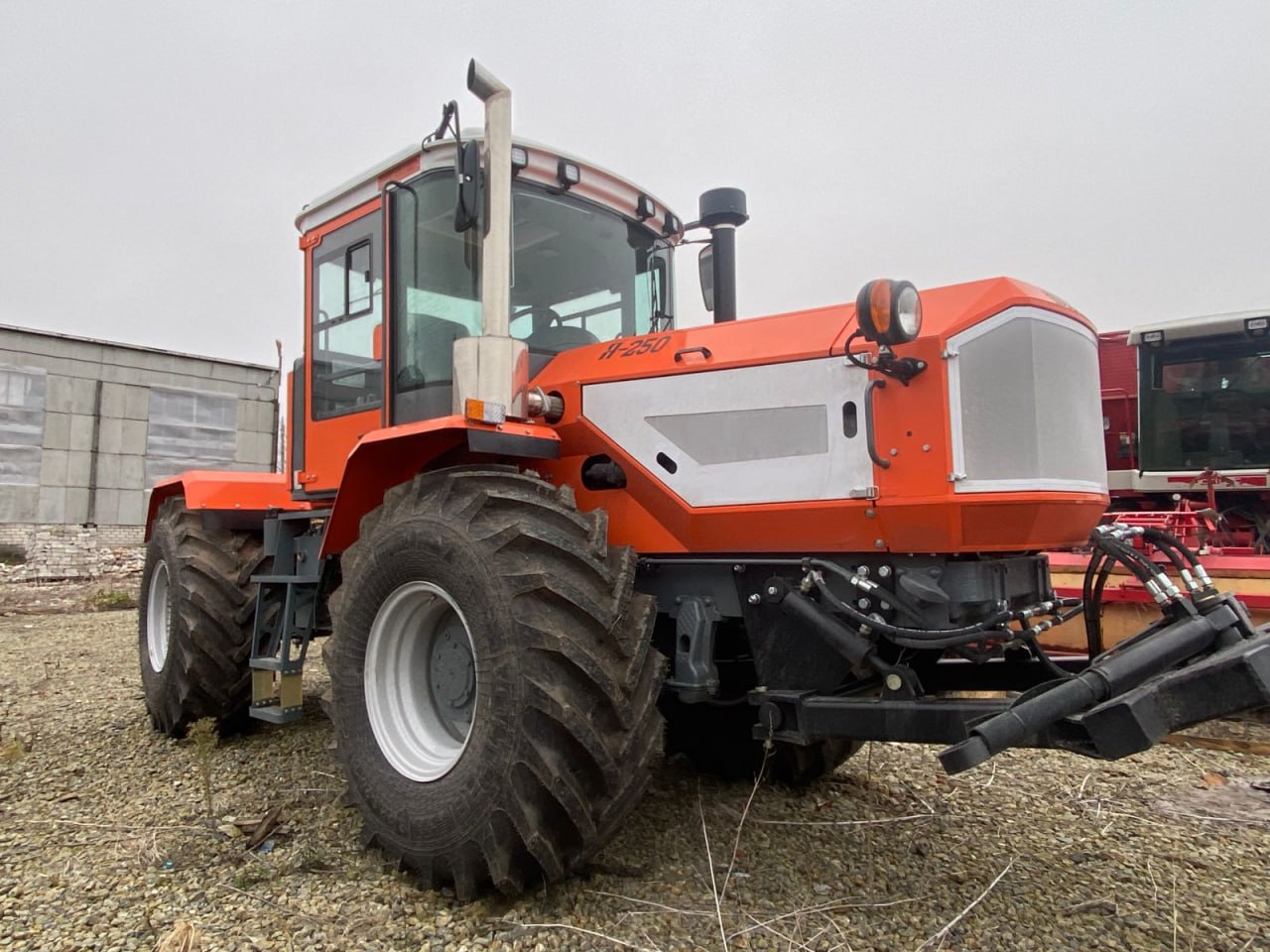 ЯРОСЛАВЕЦ Я-250Б с двигателем ЯМЗ-238